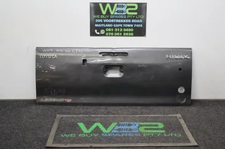 Toyota Hilux D4D Legend 45 Tailgate Dark Grey