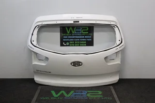 Kia Sportage 2010-2015 White Tailgate