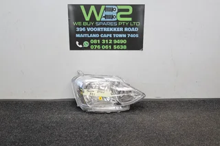 Toyota Etios 2016 Right Side Headlight