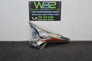 Toyota Prius 2016+ Left Side Headlight