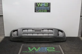 Toyota Rav 4   2001 Front Bumper