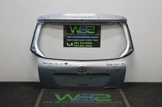 Toyota  Runx  2007+  Tailgate