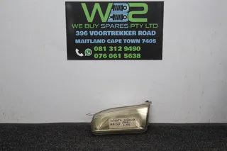 Toyota Corolla AE111 1994 Left Front Headlight