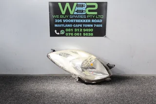 Toyota Yaris 2007-2010 Right Side Headlight