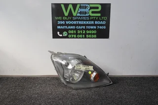 Ford Fiesta 2003 Right  Side Headlight