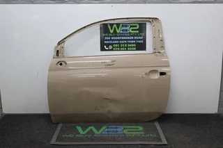 Fiat 500 2016 Light Brown Left Side Door