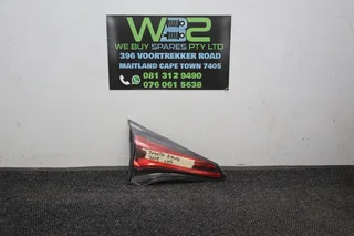 Toyota Rav4 2018 Inner Left Rear Tail Light