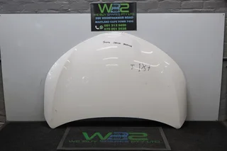 Toyota Corolla Prestige 2019 White Bonnet