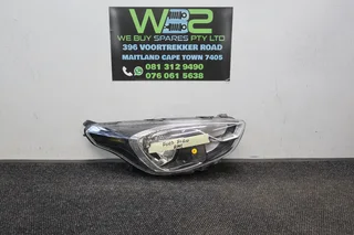 Ford Figo Right Side Headlight