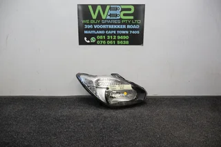 Ford Figo 2013 Right Side Headlight