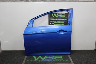 Ford Focus MK3 2016 Left Side Front Door Blue