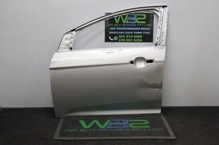 Ford Focus 2015 Left Side Front Door Silver Grey