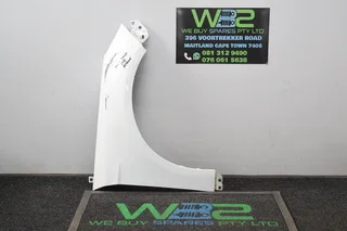 Ford Focus  2014 Right Side Fender