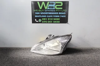 Ford Focus 1998-2001 Left Side Headlight