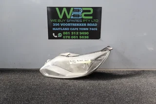 Ford Focus 2011 Left Side Headlight