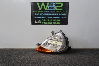 Ford KA   Left  Side  Headlight