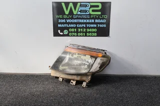 Ford Ranger T6   2014 Left Side Headlight