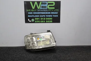 Ford Ranger T5  2006 Right Side Headlight
