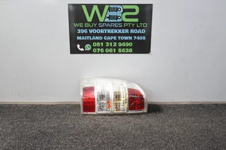 Ford Ranger T5  2009 Left Side Headlight