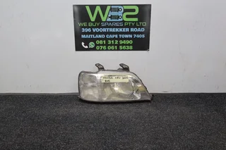 Honda CRV  2000 Right Side Headlight