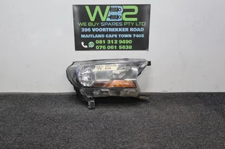 Ford Ranger T7 2015 Right Side Headlight
