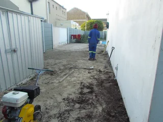 BLOCK AND STONE# 13MM AND 19MM# DECORATIVE PEBBLES STONE# SUPPLY AND INSTALLATION