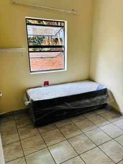 Acommodation close to Menlyn / Hatfield ( CTU /  Vasity College /  International hotel School )