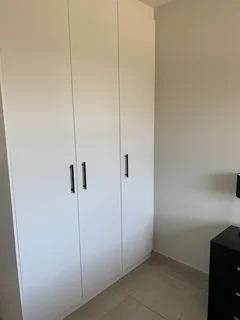 Share a flat in 2 Bedroom apartment