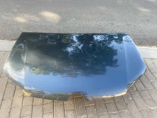 2021 Renault Sandero Bonnet Hood For Sale. In Excellent Condition