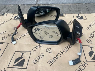 2020 TOYOTA LAND CRUISER ELECTRONIC AUTO-FOLD BLIND SPOT CAMERA MIRRORS FOR SALE