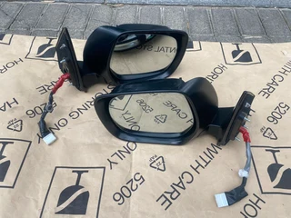 2020 TOYOTA LAND CRUISER ELECTRONIC AUTO-FOLD BLIND SPOT CAMERA MIRRORS FOR SALE