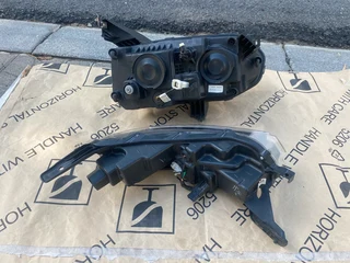 2022 RENAULT KIGER HEADLIGHTS LEFT SIDE FOR SALE. IN PRISTINE CONDITION
