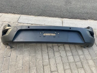 2021 FORD ECOSPORT REAR BUMPER FOR SALE. IN PRISTINE CONDITION