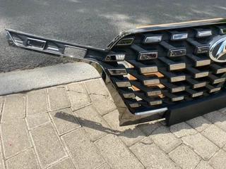 2022 HYUNDAI GRAND CRETA RADIATOR GRILLE FOR SALE. IN EXCELLENT CONDITION