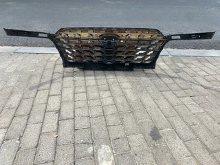 2022 HYUNDAI GRAND CRETA RADIATOR GRILLE FOR SALE. IN EXCELLENT CONDITION