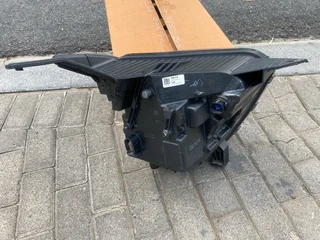 2022 HYUNDAI GRAND CRETA FULL LED HEADLIGHT LEFT SIDE FOR SALE. IN EXCELLENT CONDITION