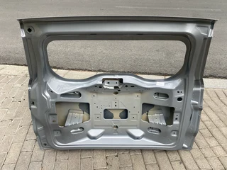 2023 FORD ECOSPORT TAILGATE SHELL FOR SALE. IN EXCELLENT CONDITION