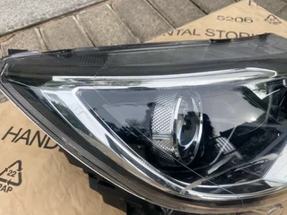 2024 RENAULT TRIBER HEADLIGHT RIGHT SIDE FOR SALE