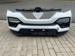 2024 Renault Kiger Front Bumper And Grilles For Sale. In Excellent Condition