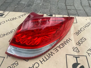 2015 Hyundai Veloster Led Tail Light Right Side For Sale. In Pristine Condition