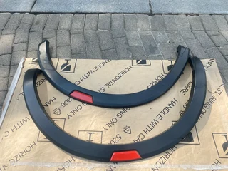 2024 Nissan Navara Fender Flares Right Side For Sale. In Excellent Condition