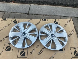 2017 RENAULT CLIO WHEEL CAPS FOR SALE