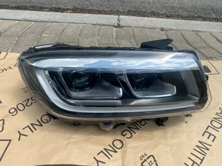2022 Toyota Urban Cruiser/suzuki Vitara Breeza Led Headlight Right Side For Sale