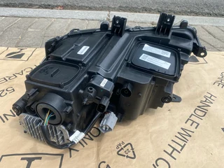 2022 TOYOTA URBAN CRUISER/SUZUKI VITARA BREEZA LED HEADLIGHT RIGHT SIDE FOR SALE