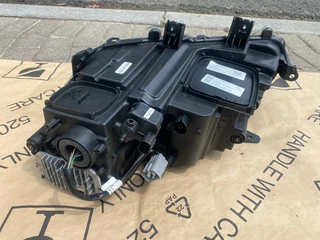 2022 TOYOTA URBAN CRUISER/SUZUKI VITARA BREEZA LED HEADLIGHT RIGHT SIDE FOR SALE