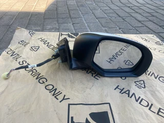 2022 Toyota Urban Cruiser Electronic Auto-fold Door Mirror Right Side For Sale. Brand New