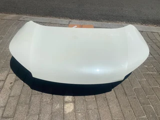 2014 HONDA CR-V BONNET HOOD FOR SALE. IN EXCELLENT CONDITION