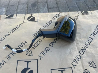 2024 HAVAL JOLION ELECTRONIC AUTO-FOLD DOOR MIRROR RIGHT SIDE FOR SALE. IN EXCELLENT CONDITION