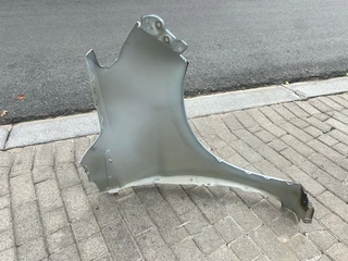 2024 TOYOTA RUMION/SUZUKI ERTIGA LEFT FRONT FENDER FOR SALE. IN EXCELLENT CONDITION