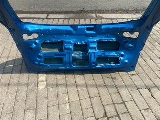 2018 HYUNDAI TUCSON TAILGATE SHELL FOR SALE. IN EXCELLENT CONDITION